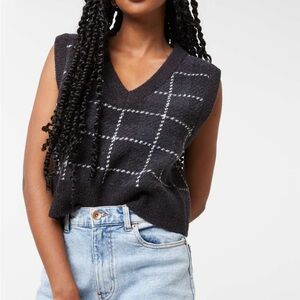 A New Day Blue & White Knit Vest